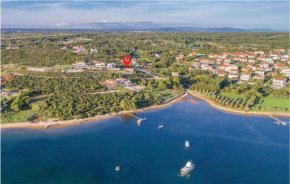 2 Bedroom Beautiful Apartment In Medulin